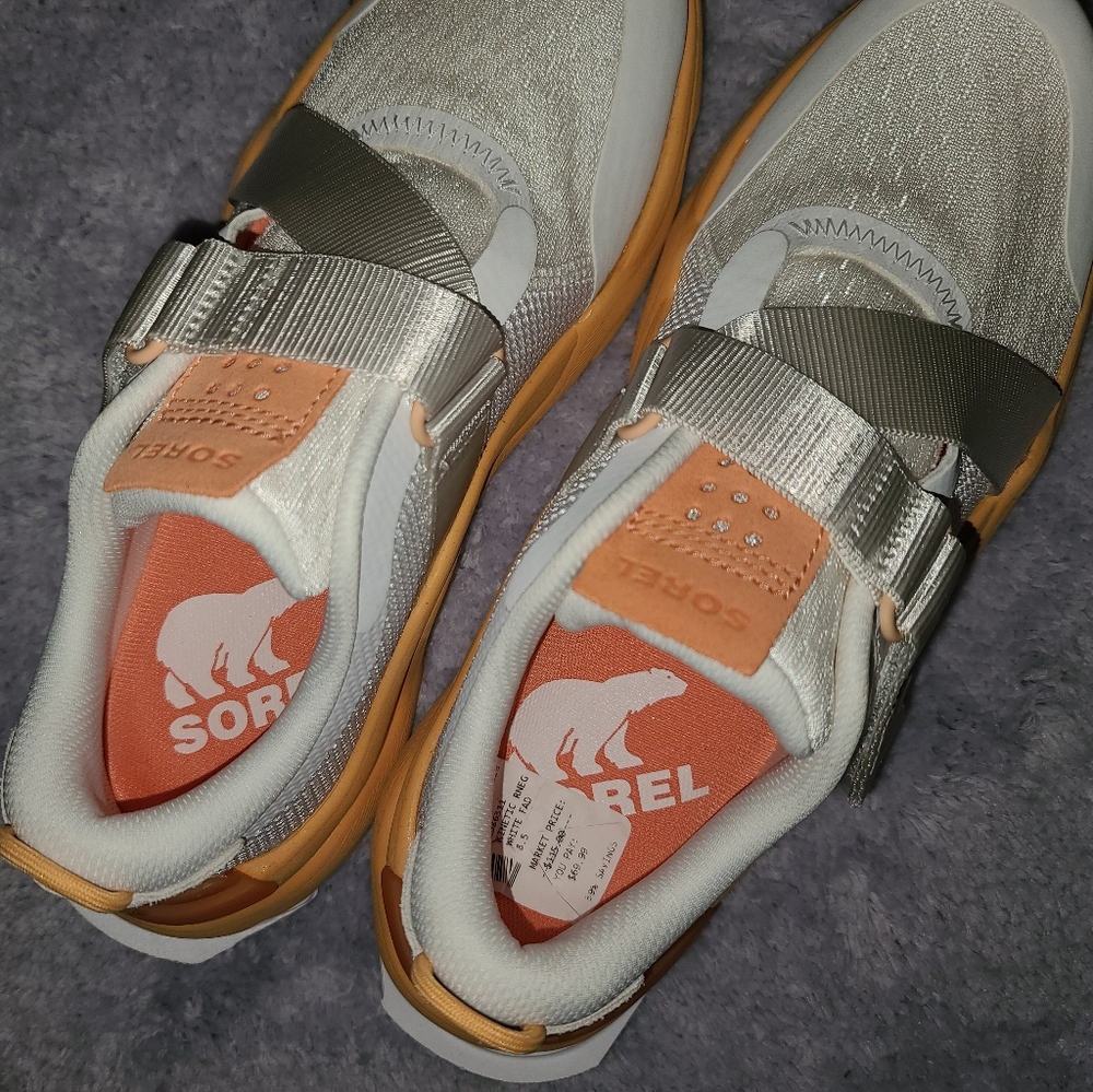 Sorel Sneakers - Picture 7 of 17